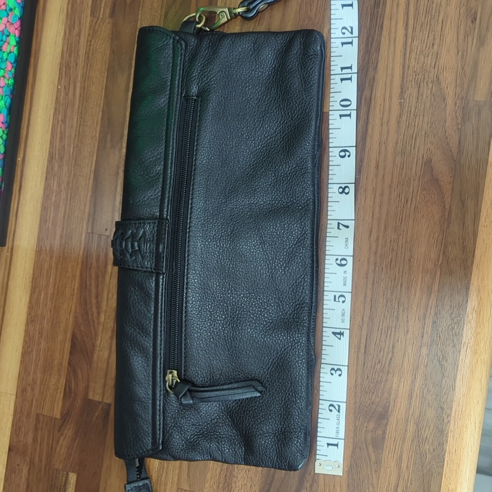 Clark's black leather clutch - Picture 11 of 12